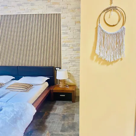 Boutique Casa Venusian מלון 4*